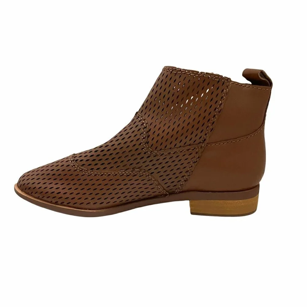 Kelsi Dagger Brooklyn Women's Alaska Brown Leather Perforated Ankle Booties Sz 6